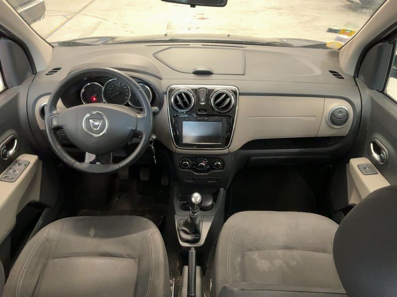 Dacia Lodgy 1.5 dCi Diesel Prestige — zdjęcie 12