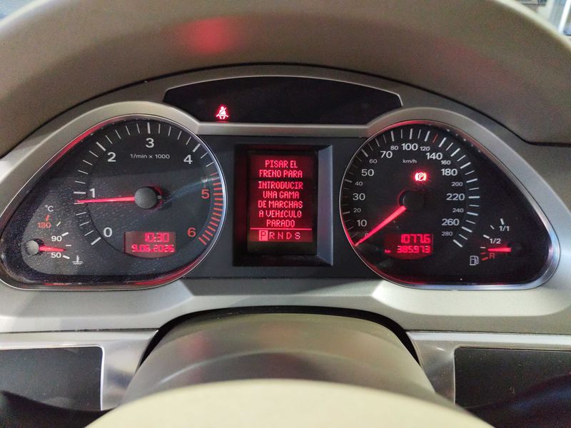 Audi A6 2.7 V6 TDI — zdjęcie 12
