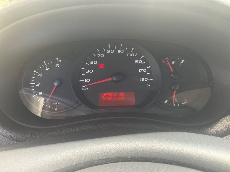 Renault Clio 1.5 dCi Société Air — zdjęcie 4