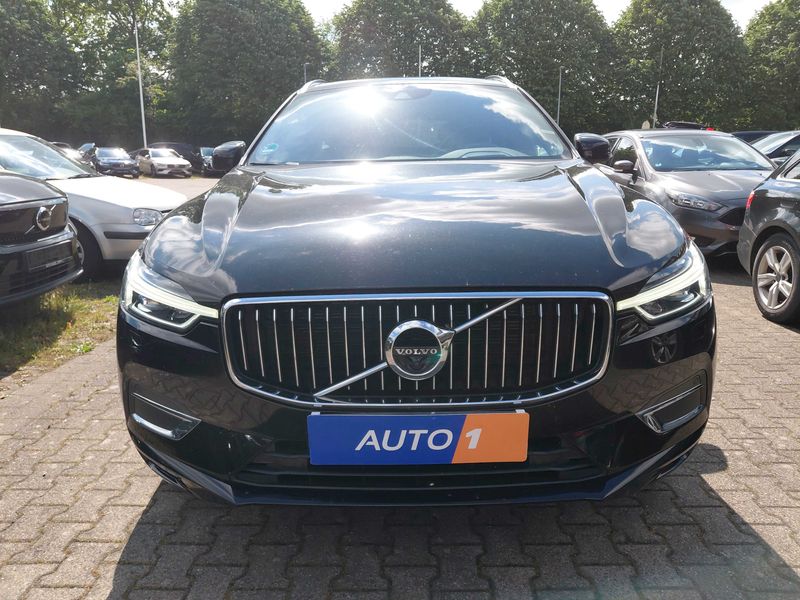 Volvo XC60 2.0 D5 Inscription AWD — zdjęcie 7