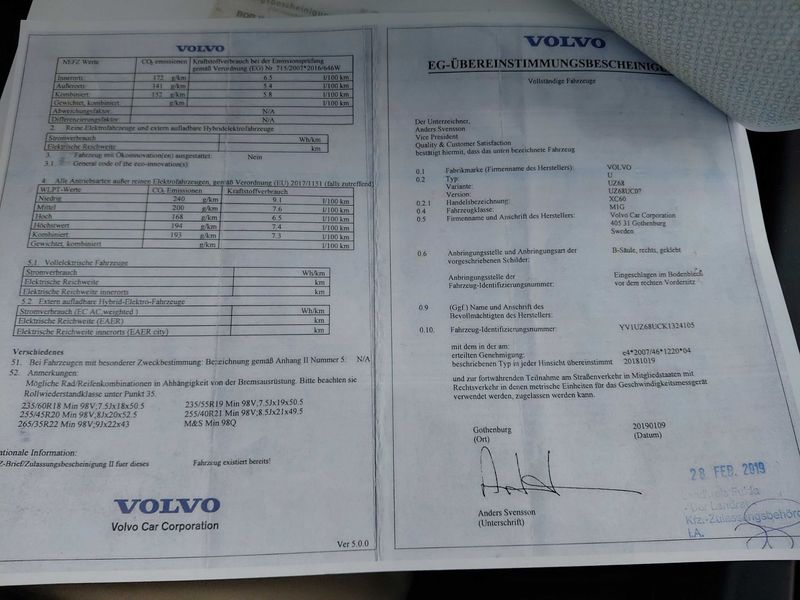 Volvo XC60 2.0 D5 Inscription AWD — zdjęcie 18