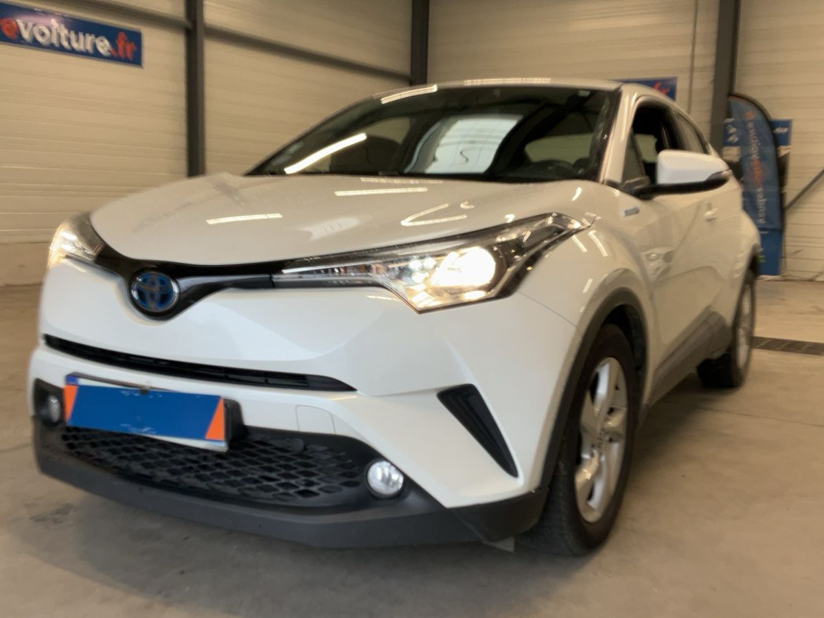 Toyota C-HR d'occasion