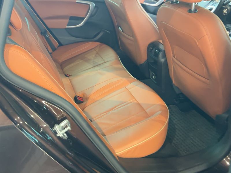Opel Insignia Sports Tourer 2.0 CDTI Innovation — zdjęcie 14