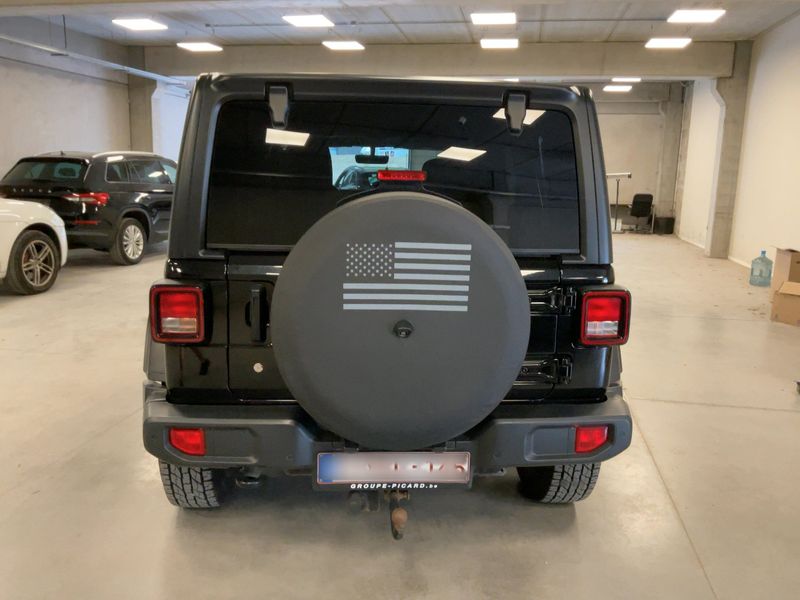 Jeep Wrangler Unlimited 2.2 CRDi Sport — zdjęcie 5