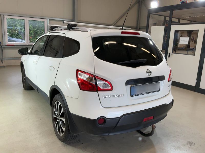 Nissan Qashqai+2 1.6 dCi I-Way 4x4 — zdjęcie 3