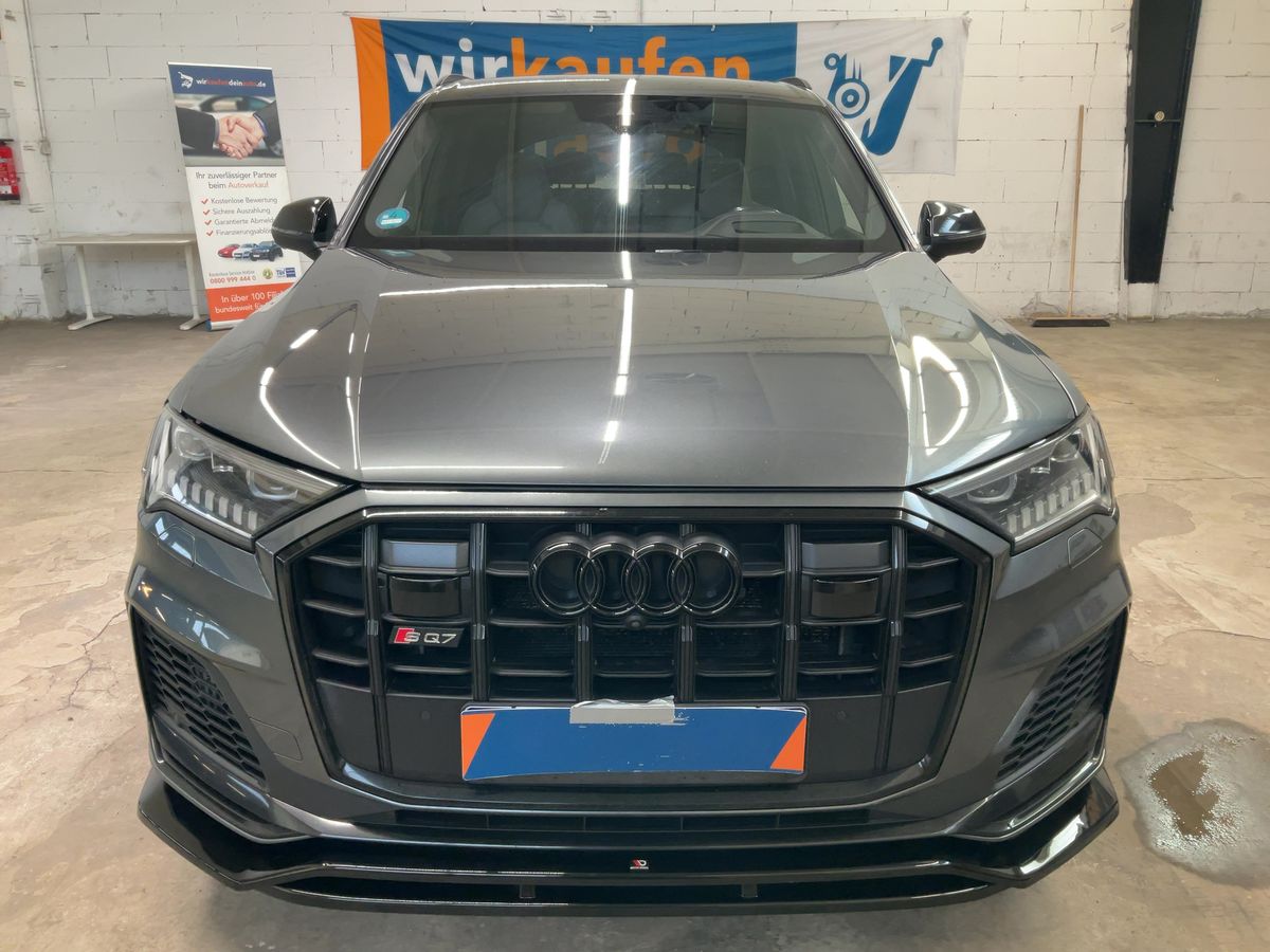 Audi SQ7 2019 — photo 15
