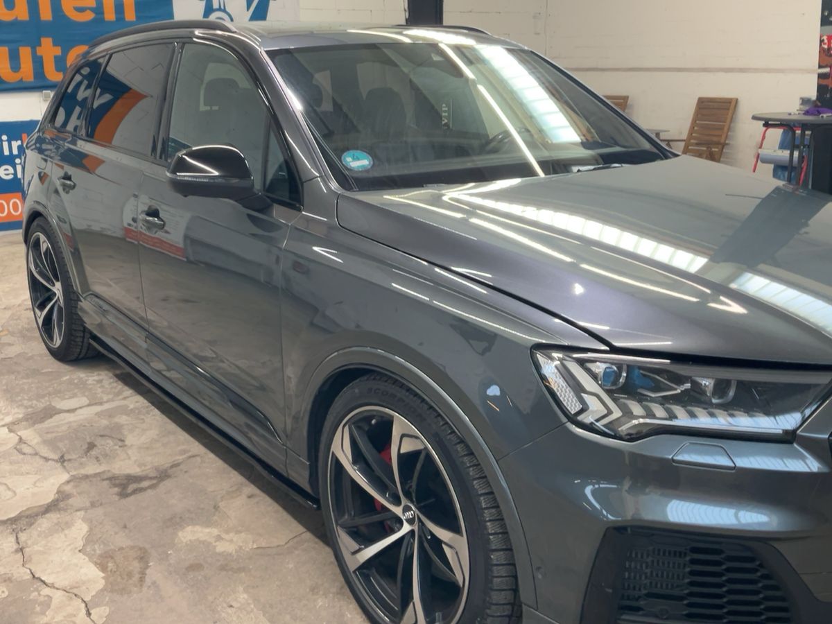 Audi SQ7 2019 — photo 13
