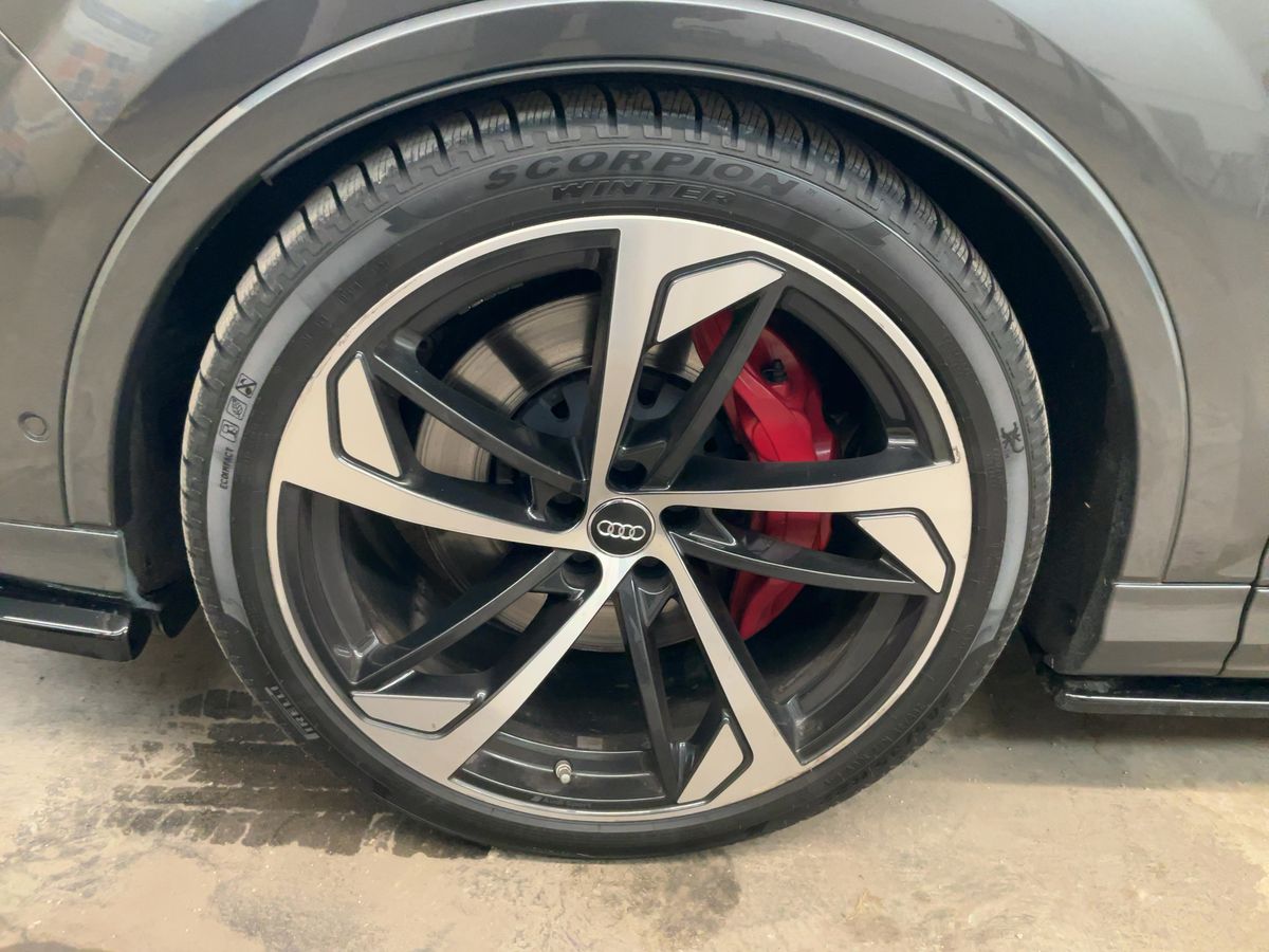 Audi SQ7 2019 — photo 4