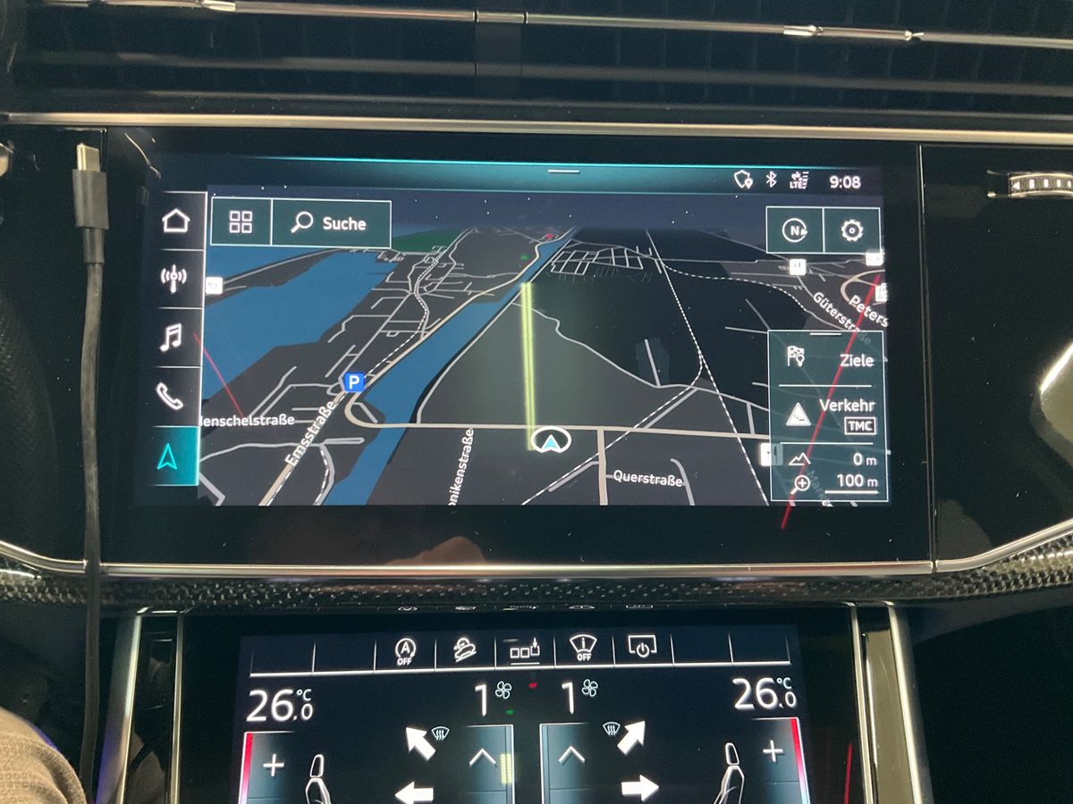 Audi SQ7 2019 — photo 30