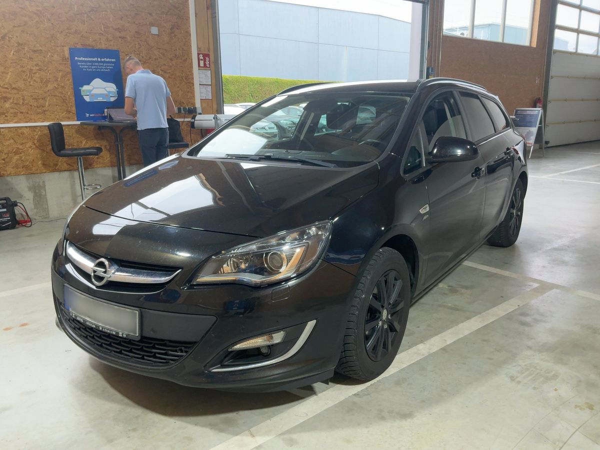 Opel Astra 2013