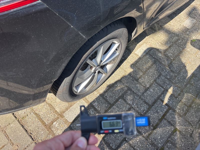 Renault Clio 0.9 Energy Limited — zdjęcie 19