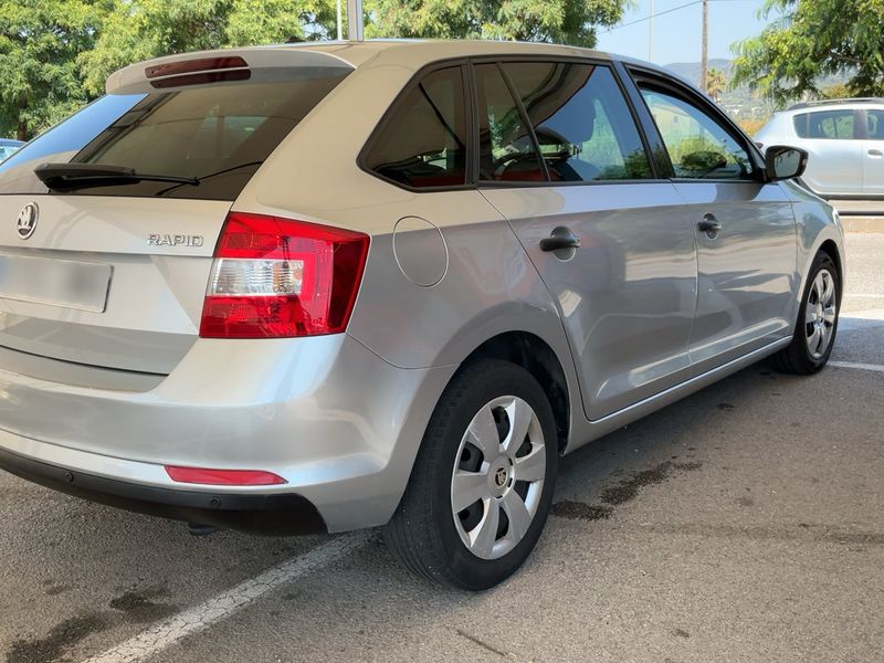 Skoda Rapid Spaceback 1.4 TDI Active — zdjęcie 6