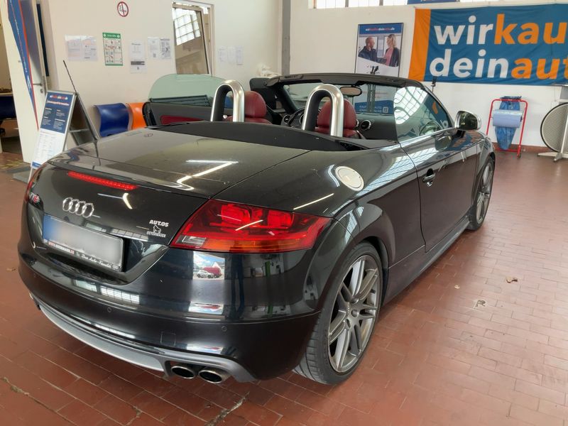 Audi TTS 2.0 TFSI quattro Roadster — zdjęcie 6
