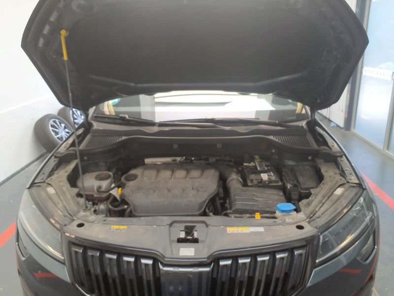 Skoda Karoq 2.0 TSI Sportline 4x4 — zdjęcie 7