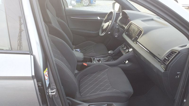 Skoda Karoq 1.5 TSI ACT SportLine — zdjęcie 9
