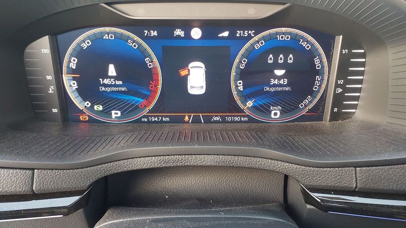 Skoda Karoq 1.5 TSI ACT SportLine — zdjęcie 11