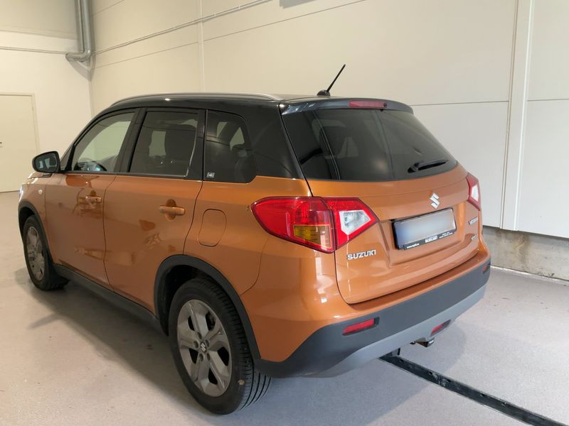 Suzuki Vitara 1.6 Comfort 4x4 — zdjęcie 3