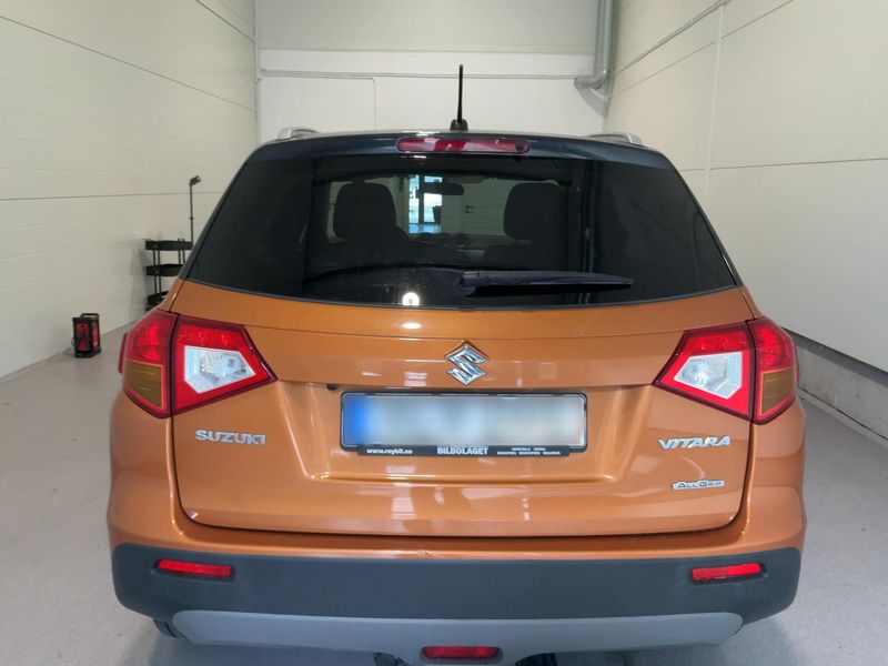 Suzuki Vitara 1.6 Comfort 4x4 — zdjęcie 5