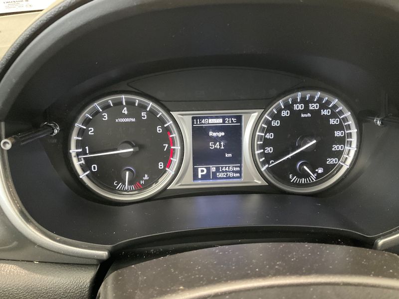 Suzuki Vitara 1.6 Comfort 4x4 — zdjęcie 13