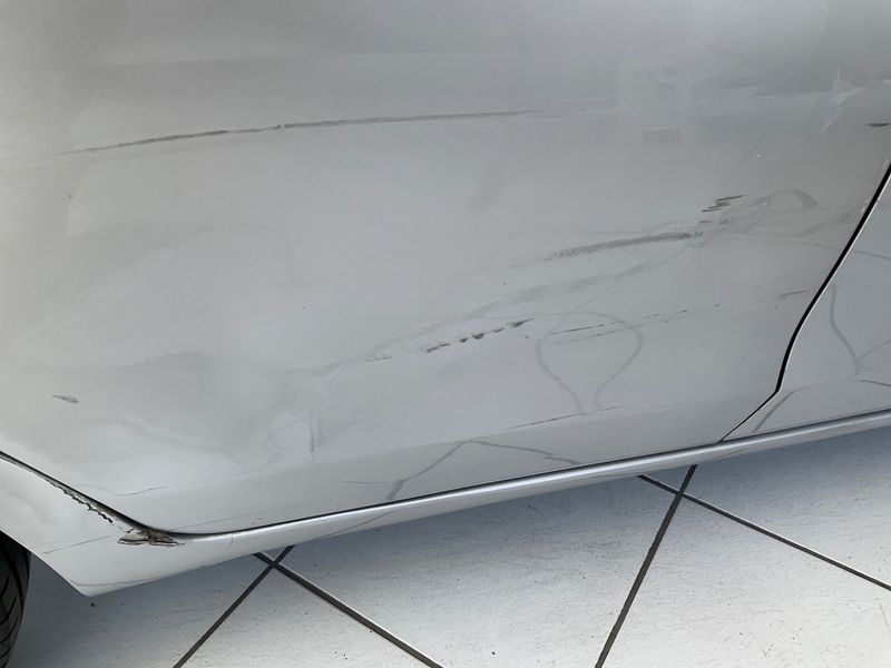 Toyota Yaris 1.5 Hybrid Lounge 2012 – снимка 24