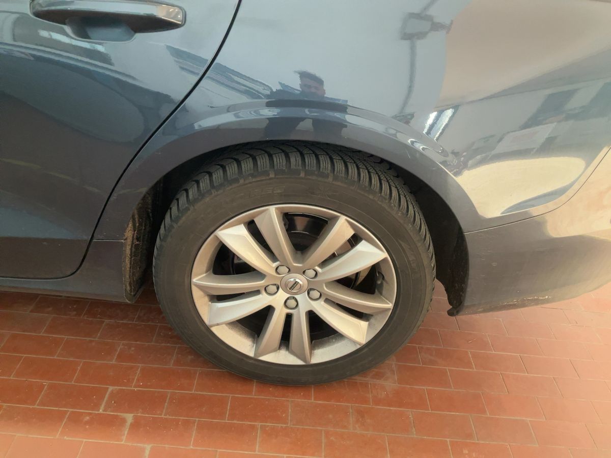 Volvo V60 2021 — photo 6