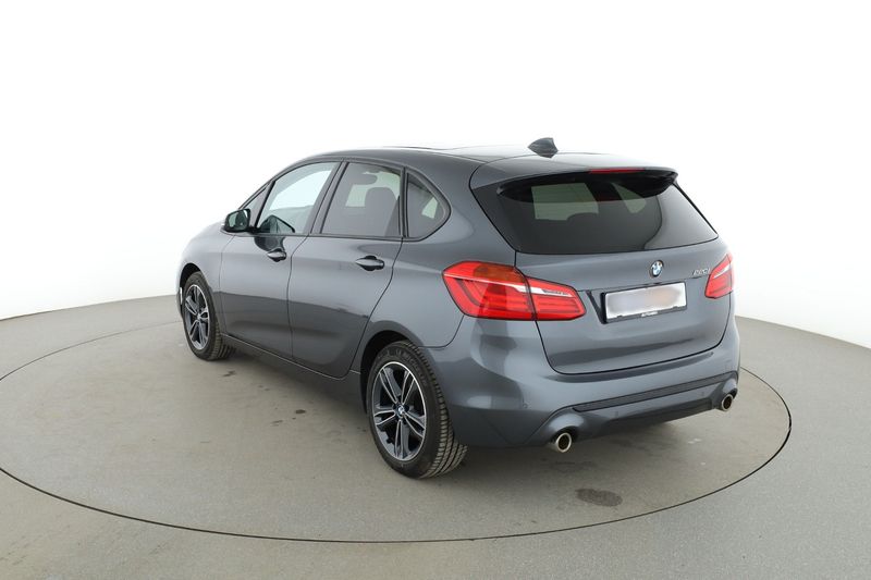 BMW 2er 220i Active Tourer Sport Line — zdjęcie 3
