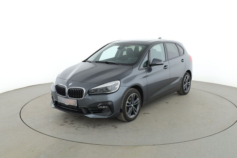 BMW 2er 220i Active Tourer Sport Line — zdjęcie 1