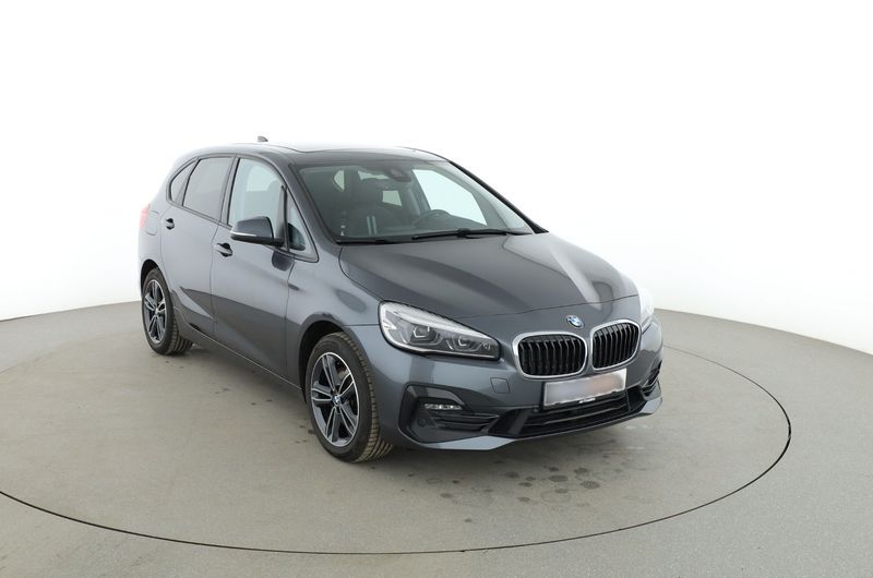 BMW 2er 220i Active Tourer Sport Line — zdjęcie 8