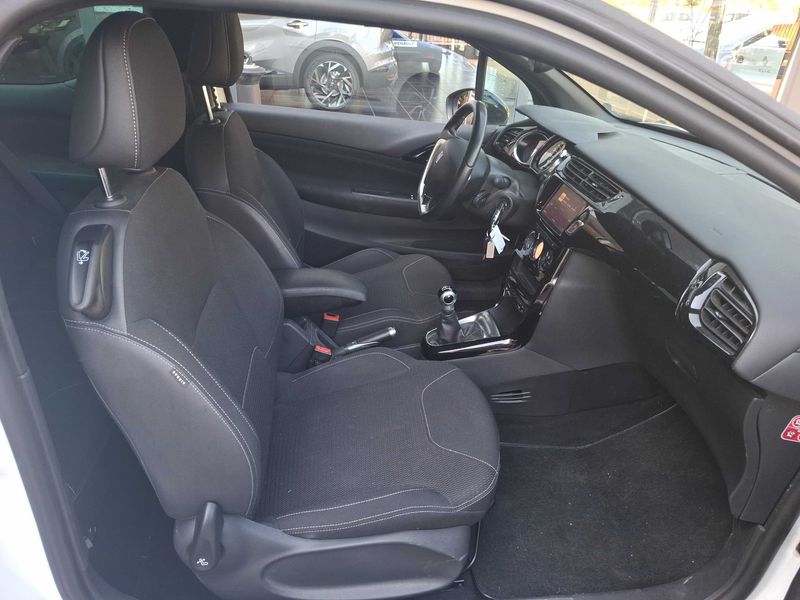 Citroen DS3 1.2 PureTech SoChic — zdjęcie 10