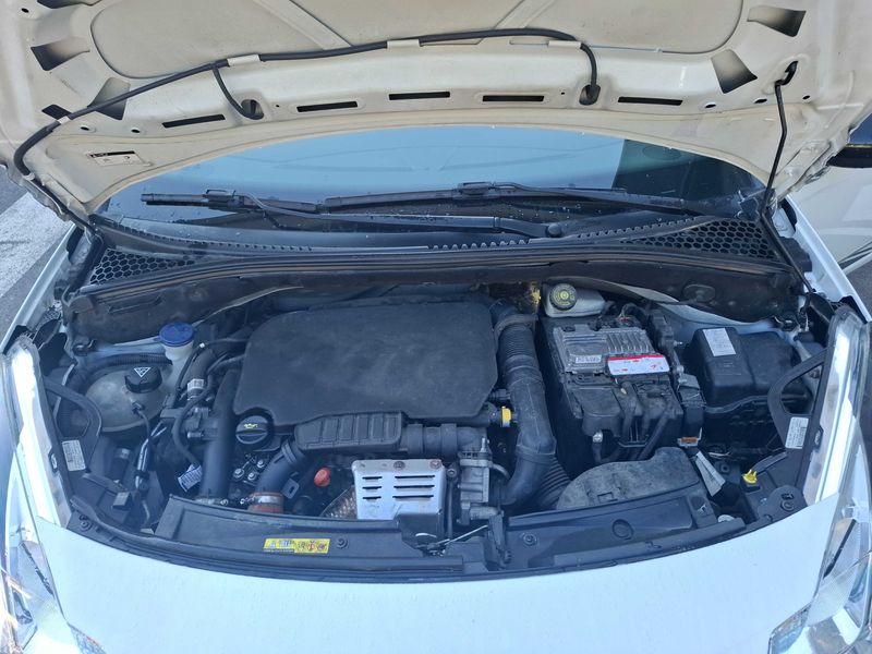 Citroen DS3 1.2 PureTech SoChic — zdjęcie 8