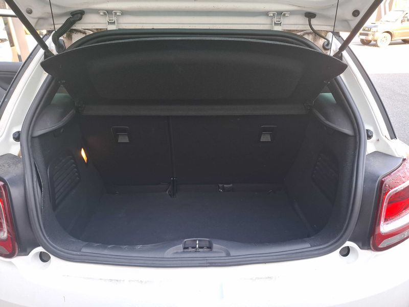 Citroen DS3 1.2 PureTech SoChic — zdjęcie 9