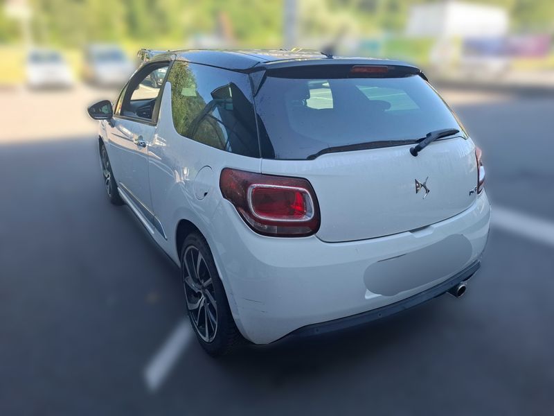 Citroen DS3 1.2 PureTech SoChic — zdjęcie 3
