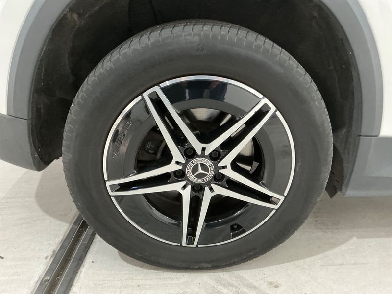 Mercedes-Benz EQA 250 AMG Line 2021 – снимка 9