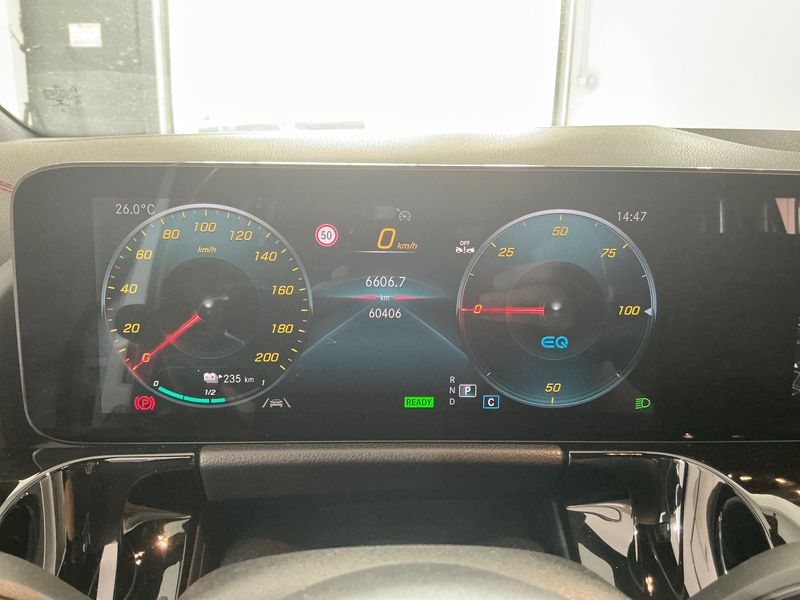 Mercedes-Benz EQA 250 AMG Line 2021 – снимка 18