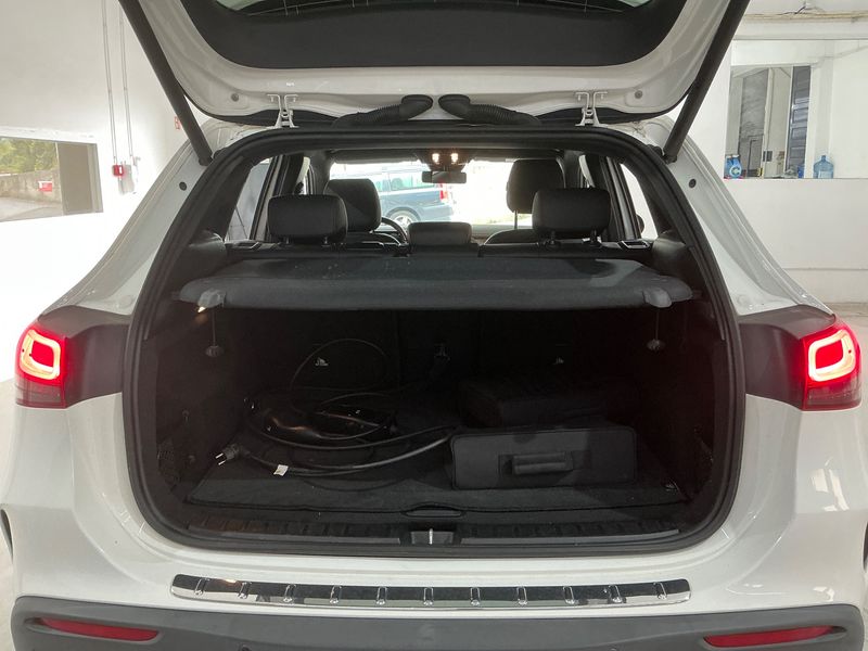 Mercedes-Benz EQA 250 AMG Line 2021 – снимка 15