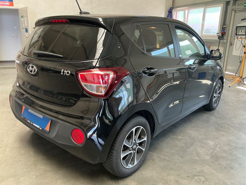Hyundai i10 1.2 YES! — zdjęcie 2