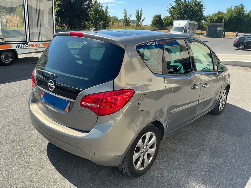 Opel Meriva 1.4 Turbo Cosmo Pack — zdjęcie 2