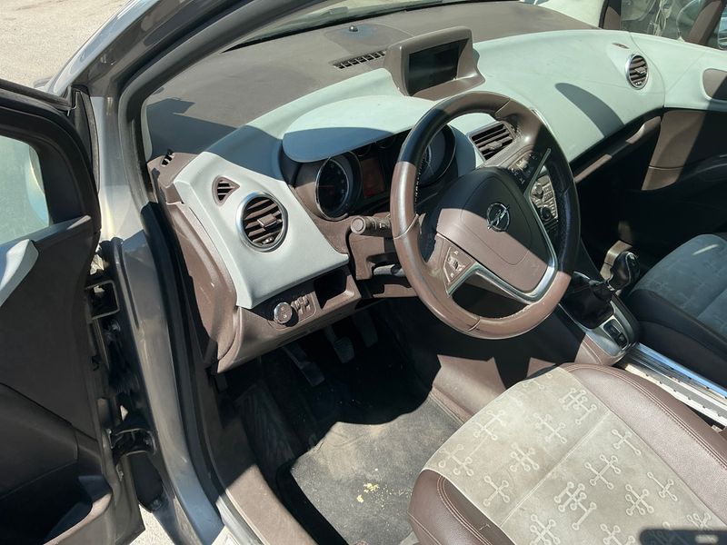 Opel Meriva 1.4 Turbo Cosmo Pack — zdjęcie 3