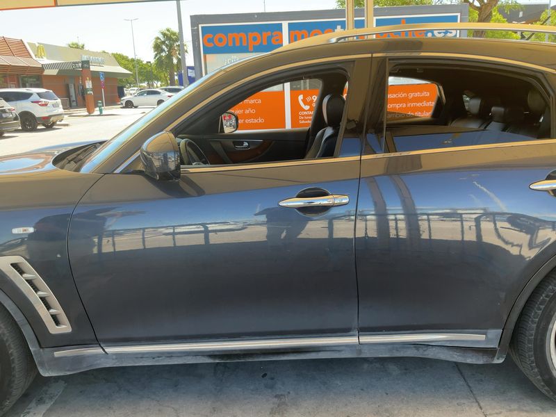 Infiniti FX 3.7 V6 FX37 GT — zdjęcie 4
