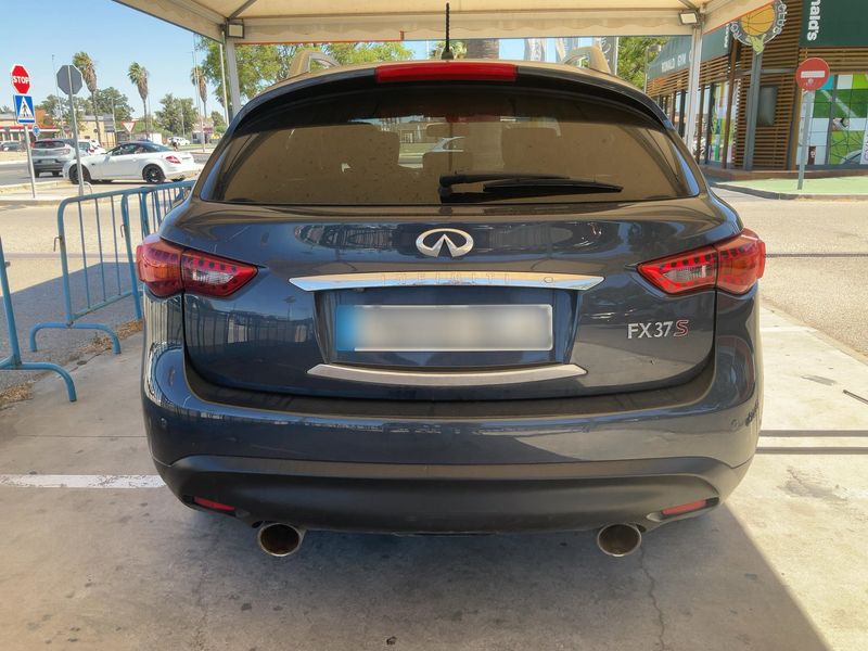 Infiniti FX 3.7 V6 FX37 GT — zdjęcie 5