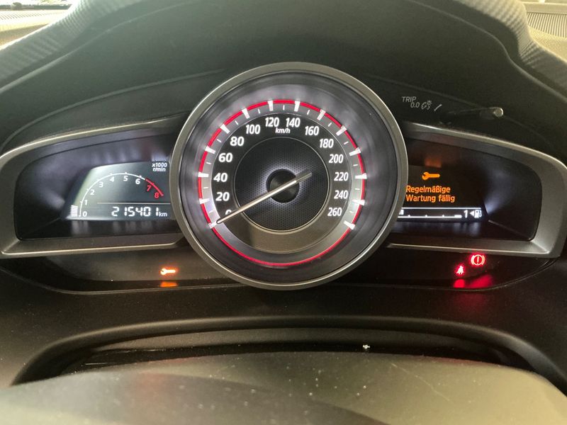 Mazda 3 2.0 Center-Line — zdjęcie 13