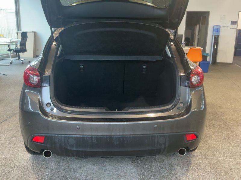 Mazda 3 2.0 Center-Line — zdjęcie 10