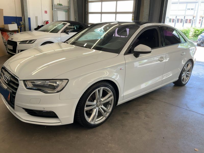 Audi A3 Limousine 1.4 TFSI S line Sportpaket