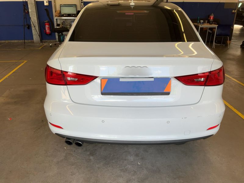 Audi A3 Limousine 1.4 TFSI S line Sportpaket — zdjęcie 5