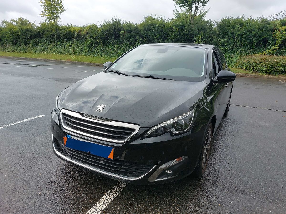 Peugeot 308 1.2 e-THP Allure