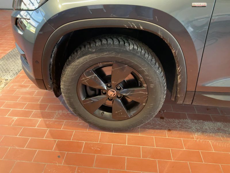 Skoda Kodiaq 2.0 TSI Drive 125 4x4 2021 – снимка 3