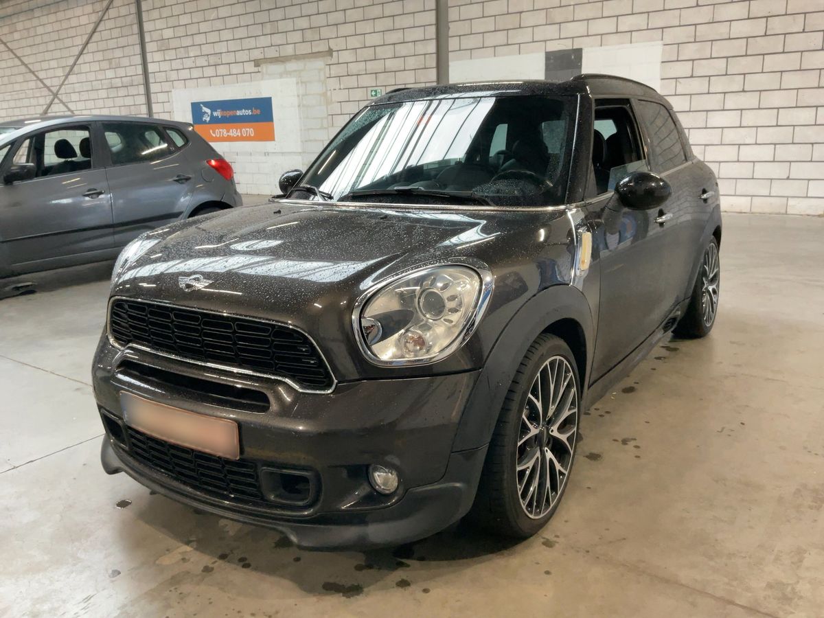 MINI Countryman 2015 — photo 1