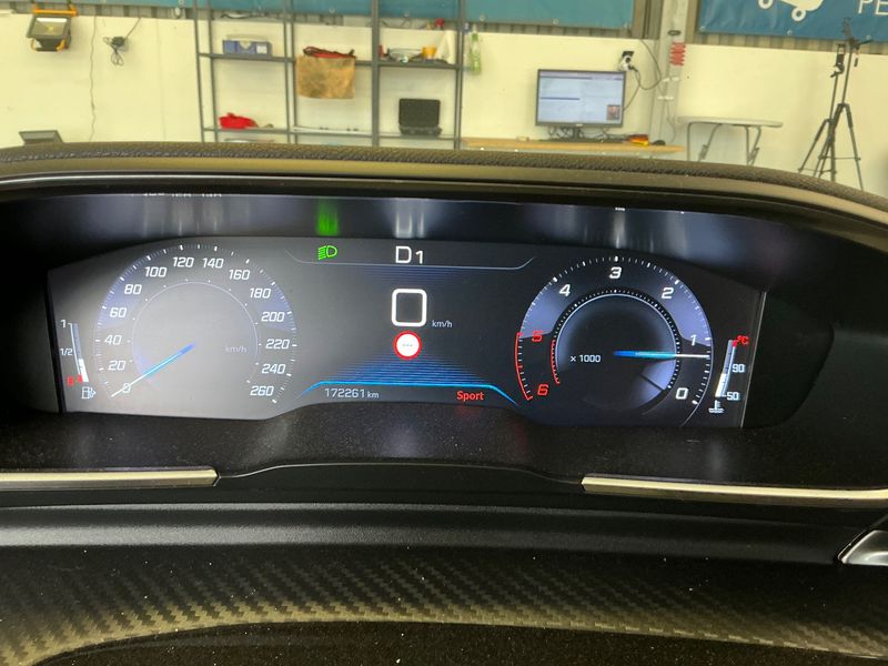 Peugeot 508 2.0 Blue-HDi Allure Business — zdjęcie 13
