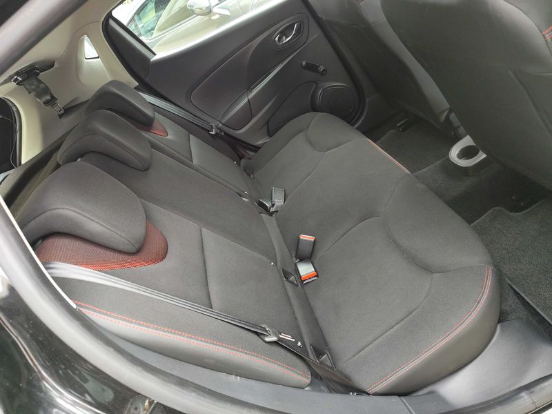 Renault Clio 1.2 Authentique — zdjęcie 13