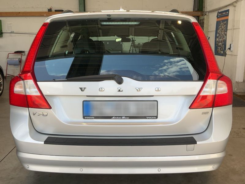 Volvo V70 3.2 Summum — zdjęcie 5